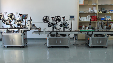 平面貼標機貼標精度誤差大要如何調整才是正確？